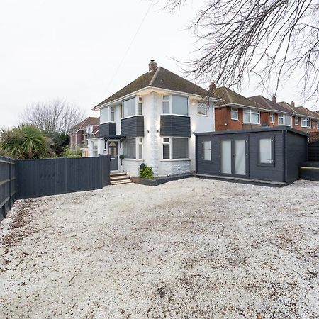 Estwood - Gated House Villa Southampton Luaran gambar