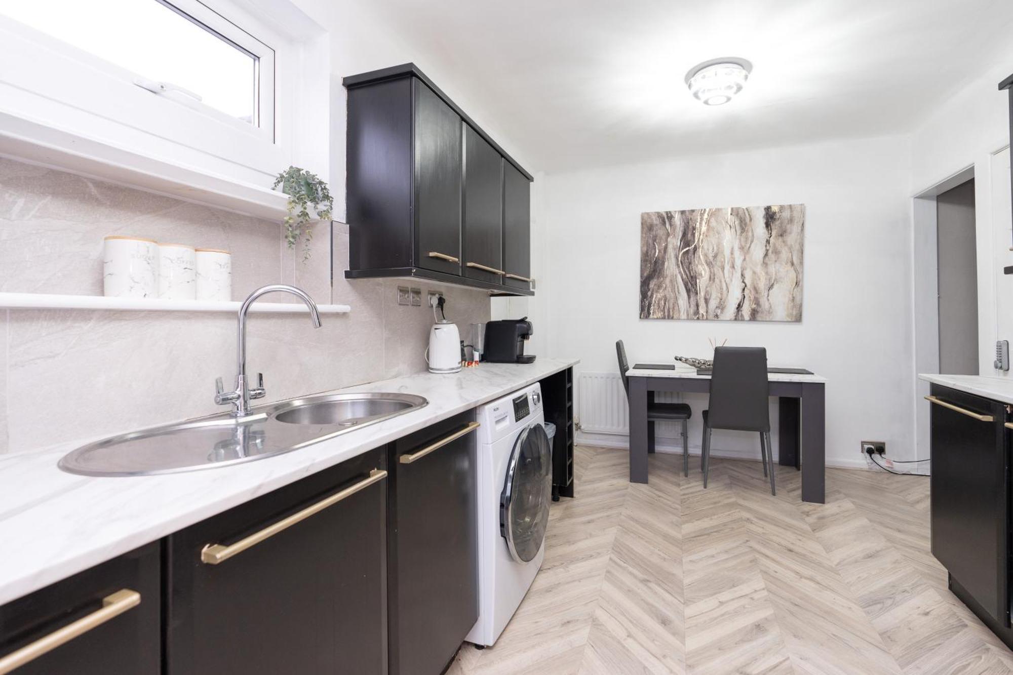 Estwood - Gated House Villa Southampton Luaran gambar